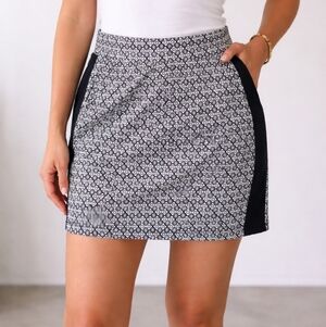 Talbots Black and White Geometric Skort
